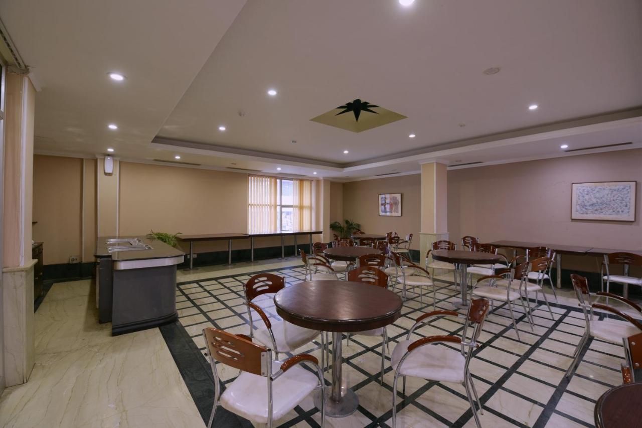 Oyo 1197 Hotel Annex 데라둔 외부 사진